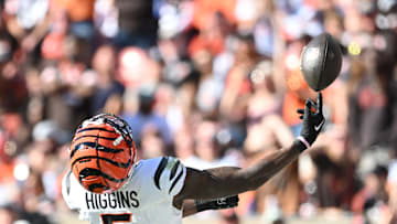 比赛中的首 比赛中的首